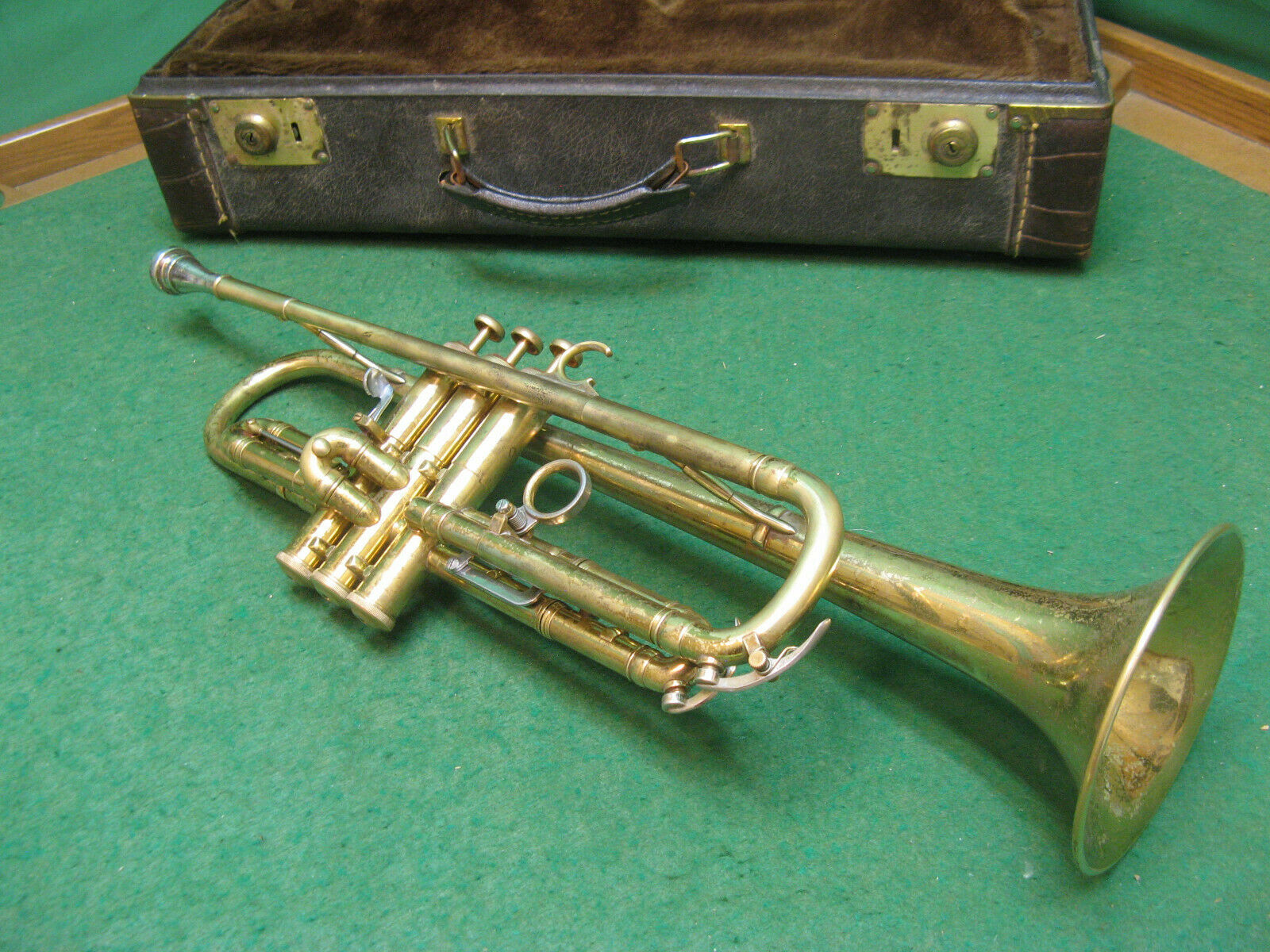 Olds Mendez Trumpet 1955 - 1st Year Fullerton - Hard Case And Mendez Mouthpiece